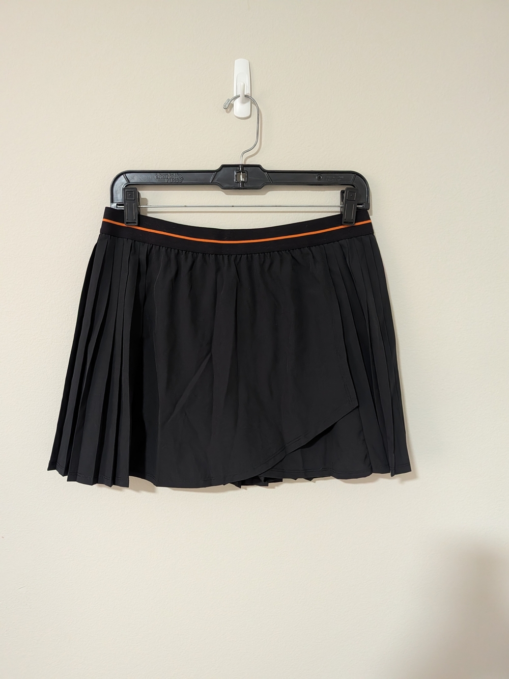 Forever 21 Black Pleated Mini Skirt with Orange Trim SZ L